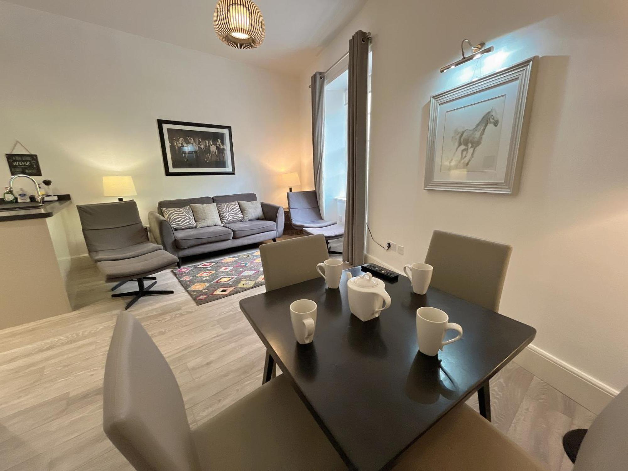 King'S Stable 2 Rooms Edinburgh Exterior photo